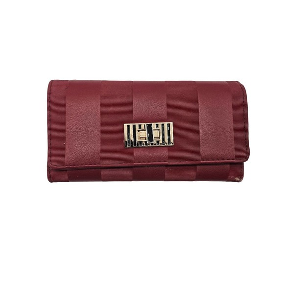 Miztique Women's Bi Fold‎ Wallet Red Stripe Gold Turn Clasp Closure Card Holder - Picture 1 of 12